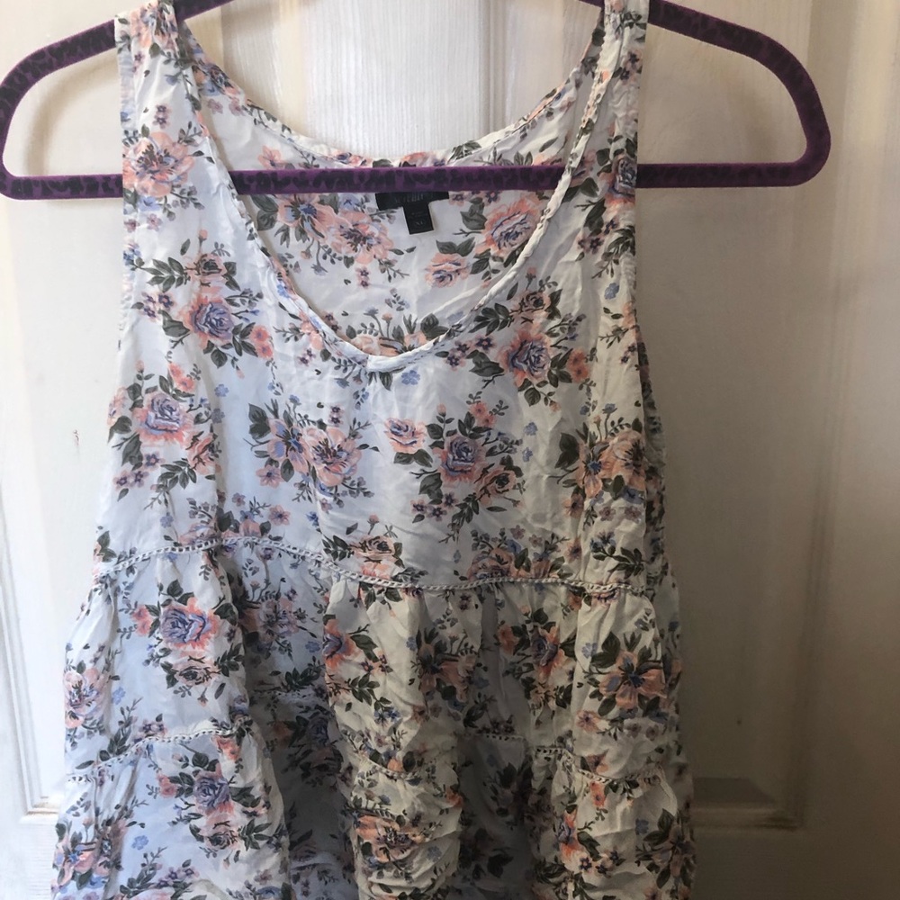Floral tank